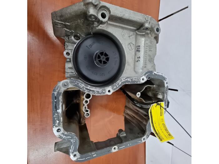 Gebruikte Carterpan Dacia Sandero II 0.9 TCE 12V Prijs € 50,00 Margeregeling aangeboden door autodemontage denollen