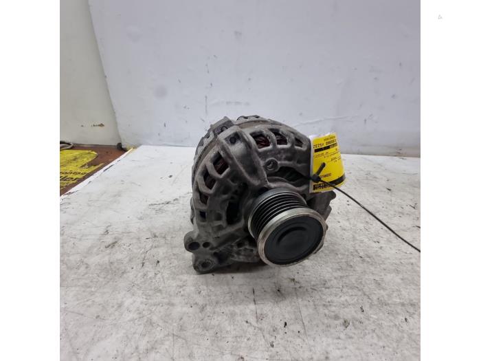 Gebruikte Dynamo Porsche Cayman (981) 3.4 GTS 24V Prijs € 200,00 Margeregeling aangeboden door autodemontage denollen