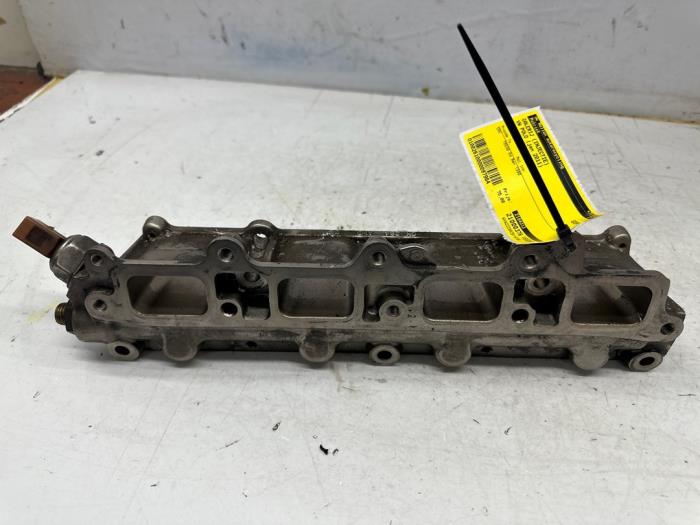 Gebruikte Common rail (Injectie) Volkswagen Polo V (6R) 1.4 GTI 16V Prijs € 75,00 Margeregeling aangeboden door autodemontage denollen