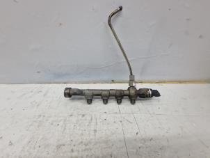 Gebruikte Injector brug Alfa Romeo Giulietta (940) 2.0 JTDm 16V 170 Prijs € 75,00 Margeregeling aangeboden door de Nollen autorecycling