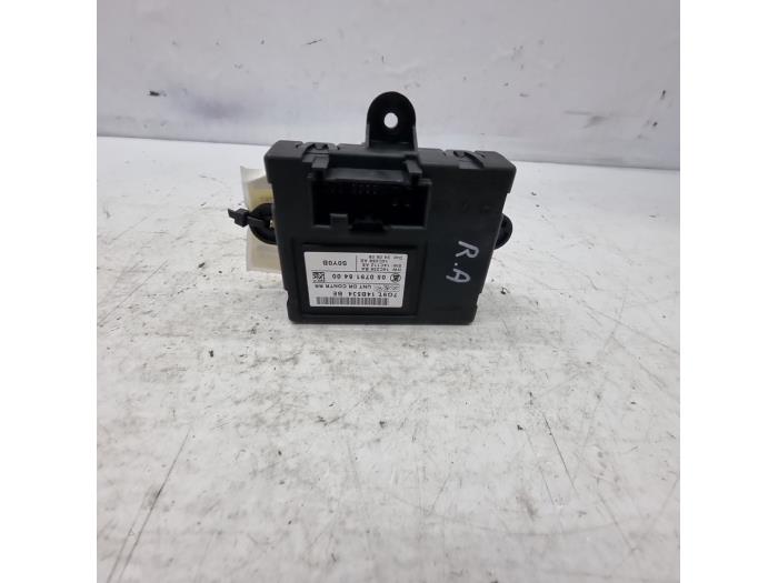 Computer Body Control van een Ford S-Max (GBW) 2.0 TDCi 16V 140 2011