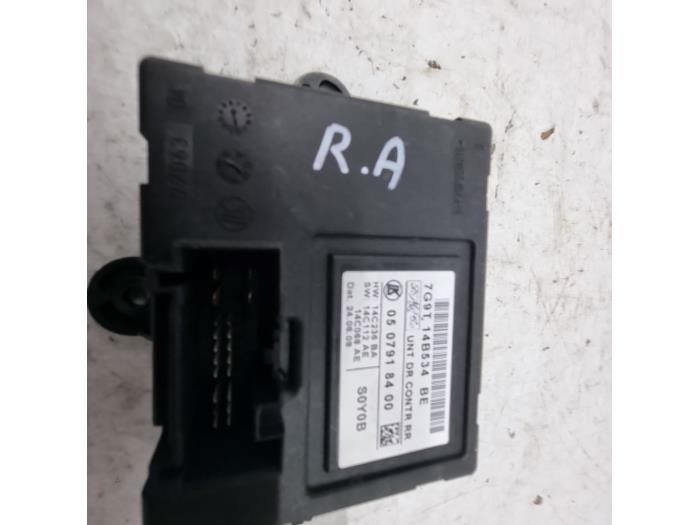 Computer Body Control van een Ford S-Max (GBW) 2.0 TDCi 16V 140 2011