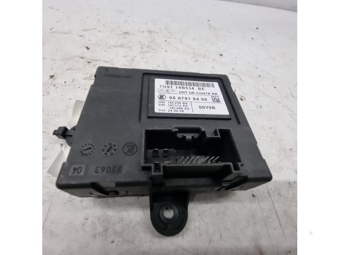 Computer Body Control van een Ford S-Max (GBW) 2.0 TDCi 16V 140 2011