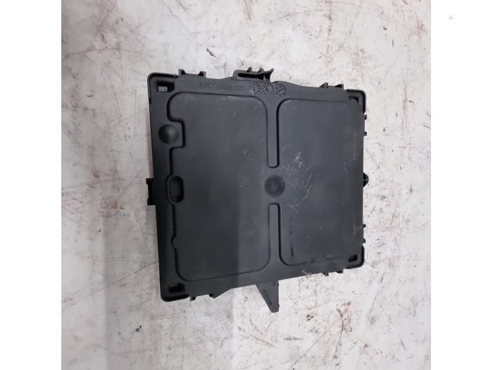Gebruikte Module Bodycontrol Renault Zoé (AG) R135 Prijs € 85,00 Margeregeling aangeboden door autodemontage denollen