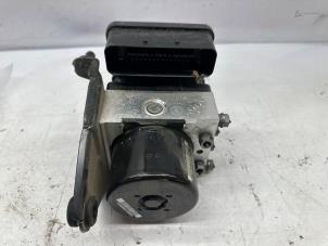 Gebruikte ABS Pomp Seat Altea XL (5P5) 2.0 TDI 16V Prijs € 123,99 Margeregeling aangeboden door de Nollen autorecycling