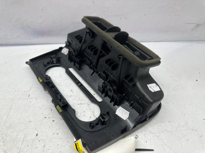 Luchtrooster Dashboard van een Seat Altea XL (5P5) 2.0 TDI 16V 2015