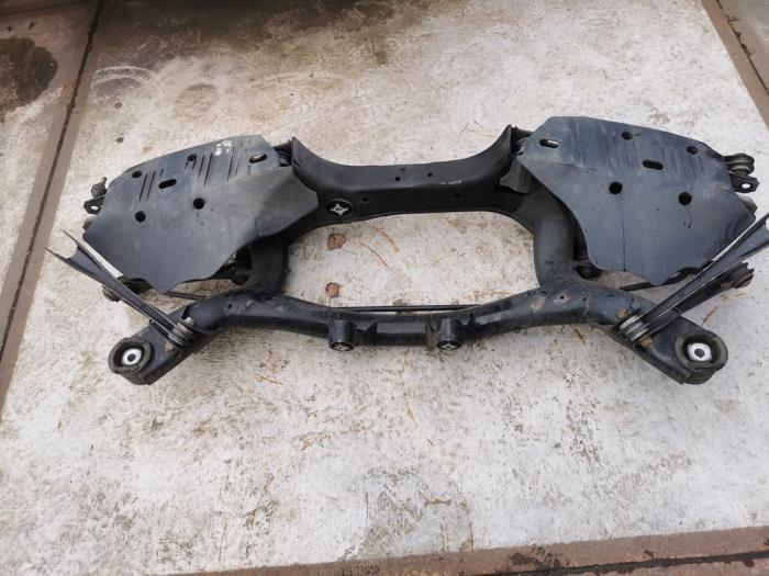 Gebruikte Subframe BMW 1 serie (F21) 116i 1.6 16V Prijs € 100,00 Margeregeling aangeboden door autodemontage denollen