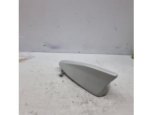 Gebruikte Antenne Mazda CX-3 (DJ/DK) 2.0 SkyActiv-G 120 Prijs € 60,00 Margeregeling aangeboden door de Nollen autorecycling