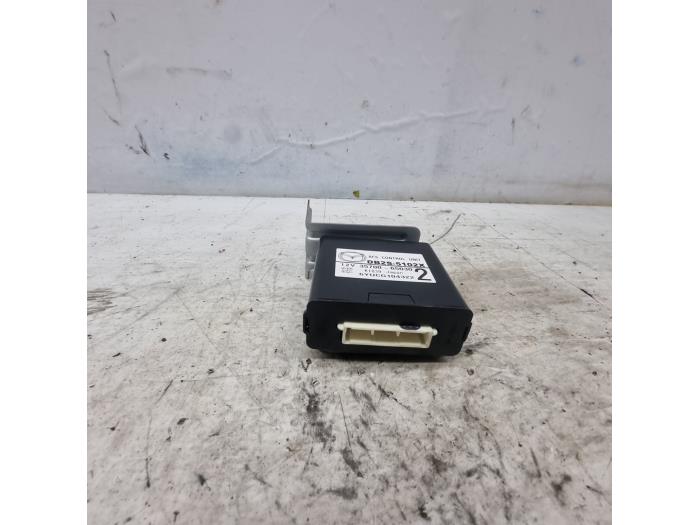 Gebruikte Computer Diversen Mazda CX-3 (DJ/DK) 2.0 SkyActiv-G 120 Prijs € 89,99 Margeregeling aangeboden door autodemontage denollen