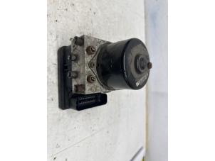 Gebruikte ABS Pomp Opel Zafira (M75) 2.2 16V Direct Ecotec Prijs € 71,00 Margeregeling aangeboden door de Nollen autorecycling