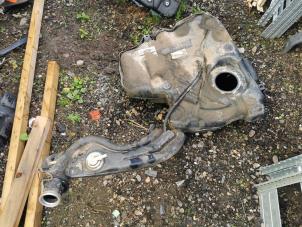 Gebruikte Tank Seat Altea XL (5P5) 2.0 TDI 16V Prijs € 100,00 Margeregeling aangeboden door de Nollen autorecycling