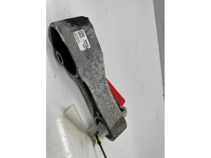 Gebruikte Versnellingsbak Steun Mini Countryman (F60) 2.0 Cooper D Prijs € 24,19 Inclusief btw aangeboden door autodemontage denollen