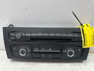 Gebruikte Chaufage Bedieningspaneel BMW 1 serie (F21) 116i 1.6 16V Prijs € 99,00 Margeregeling aangeboden door de Nollen autorecycling