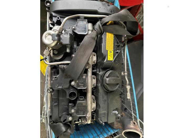 Motor van een MINI Mini Cabrio (F57) 2.0 16V Cooper S 2017