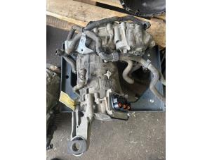 Gebruikte Elektromotor elektrische auto Mini Countryman (F60) 1.5 TwinPower Turbo 12V Cooper SE ALL4 Prijs op aanvraag aangeboden door de Nollen autorecycling