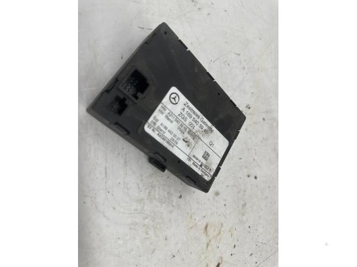 Gebruikte Computer Diversen Mercedes A (W169) 2.0 A-180 CDI 16V 5-Drs. Prijs € 29,99 Margeregeling aangeboden door autodemontage denollen