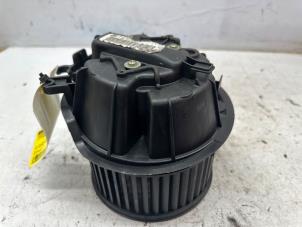 Gebruikte Chaufage Ventilatiemotor Citroen C2 (JM) 1.4 Prijs € 40,00 Margeregeling aangeboden door de Nollen autorecycling