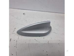 Gebruikte Antenne BMW 1 serie (F20) 118d 2.0 16V Prijs op aanvraag aangeboden door de Nollen autorecycling
