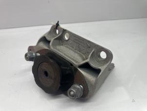 Gebruikte Motorrubber Renault Twingo III (AH) ZE R80 Prijs € 30,00 Margeregeling aangeboden door de Nollen autorecycling