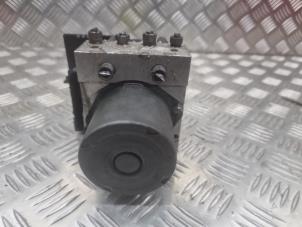 Gebruikte ABS Pomp Renault Kangoo Express (FW) 1.5 dCi 85 Prijs € 145,00 Margeregeling aangeboden door de Nollen autorecycling