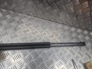 Gebruikte Gasdemperset Kofferdeksel Citroen C4 Grand Picasso (UA) 2.0 16V Autom. Prijs € 30,00 Margeregeling aangeboden door de Nollen autorecycling