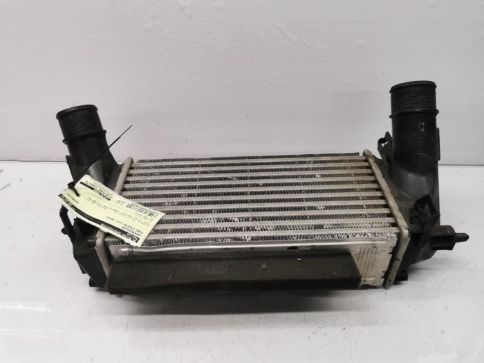 Gebruikte Intercooler Ford Fiesta 6 (JA8) 1.0 EcoBoost 12V 100 Prijs € 50,00 Margeregeling aangeboden door autodemontage denollen
