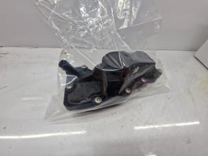 Gebruikte Carterventilatie Mercedes A (177.0) 2.0 A-250 Turbo 16V Prijs € 75,00 Margeregeling aangeboden door de Nollen autorecycling