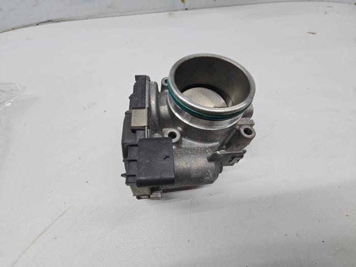 Gebruikte Gasklephuis Mercedes A (177.0) 2.0 A-250 Turbo 16V Prijs € 100,00 Margeregeling aangeboden door autodemontage denollen