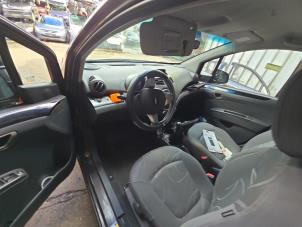 Gebruikte Airbag set Chevrolet Spark (M300) 1.0 16V Bifuel Prijs € 350,00 Margeregeling aangeboden door de Nollen autorecycling