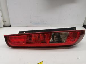 Gebruikte Achterlicht links Ford Fiesta 5 (JD/JH) 1.25 16V Prijs € 30,00 Margeregeling aangeboden door de Nollen autorecycling