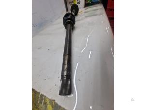 Gebruikte Cardanas rechts-voor (VWA) Renault Laguna II Grandtour (KG) 2.0 16V Turbo Prijs € 45,00 Margeregeling aangeboden door de Nollen autorecycling