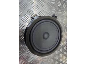 Gebruikte Luidspreker Ford EcoSport (JK8) 1.0 EcoBoost 12V 125 Prijs € 30,00 Margeregeling aangeboden door de Nollen autorecycling