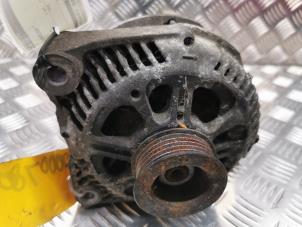 Gebruikte Dynamo BMW 3 serie (E46/4) 330d 24V Prijs € 50,00 Margeregeling aangeboden door de Nollen autorecycling