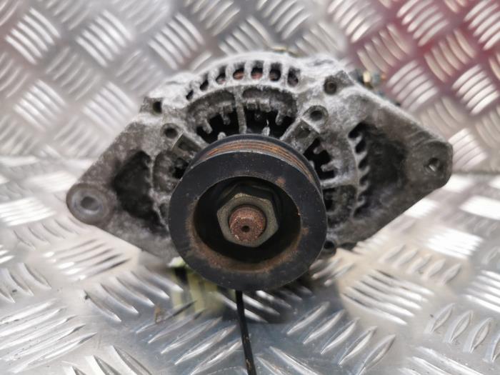 Gebruikte Dynamo Suzuki Swift (SF310/413) 1.3 Prijs € 30,00 Margeregeling aangeboden door autodemontage denollen