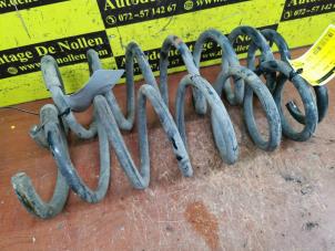 Gebruikte Torsieveer achter Citroen Jumpy (G9) 2.0 HDI 120 16V Prijs € 50,00 Margeregeling aangeboden door de Nollen autorecycling