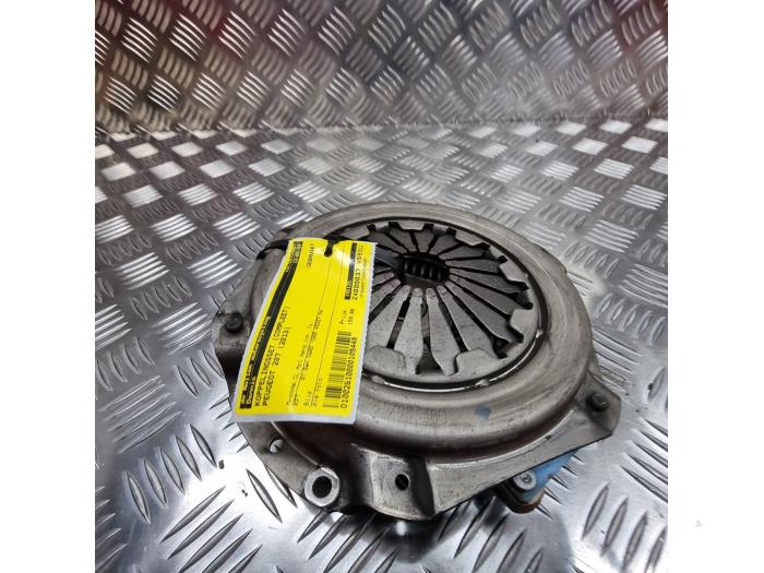 Gebruikte Koppelingsset (compleet) Peugeot 207/207+ (WA/WC/WM) 1.4 Prijs € 150,00 Margeregeling aangeboden door autodemontage denollen