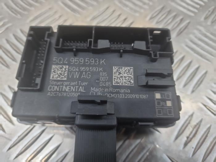 Computer Body Control van een Skoda Octavia Combi (5EAC) 2.0 TSI RS 245 16V 2020