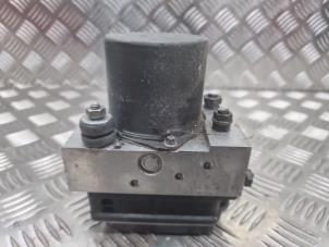 Gebruikte ABS Pomp Landrover Range Rover Sport (LS) 3.6 TDV8 32V Prijs € 175,00 Margeregeling aangeboden door de Nollen autorecycling