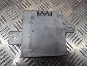 Gebruikte Antenne Versterker Landrover Range Rover Sport (LS) 3.6 TDV8 32V Prijs € 85,00 Margeregeling aangeboden door de Nollen autorecycling