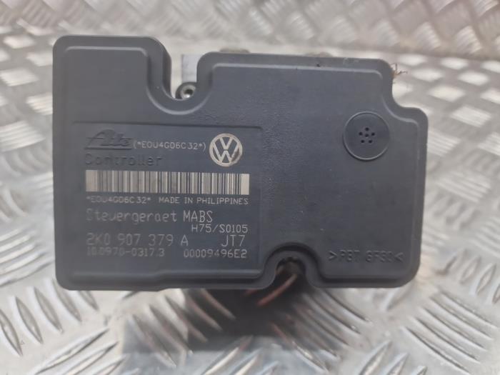 Gebruikte ABS Pomp Volkswagen Caddy III (2KA,2KH,2CA,2CH) 2.0 SDI Prijs € 38,00 Margeregeling aangeboden door autodemontage denollen