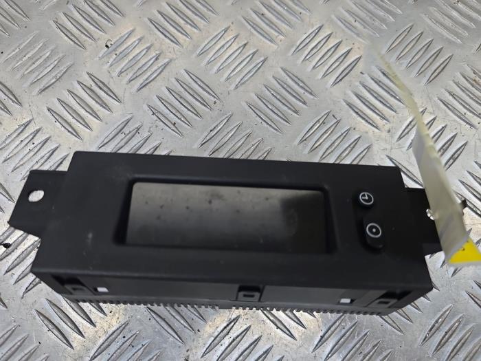 Gebruikte Display Interieur Opel Corsa D 1.6i OPC 16V Turbo Prijs € 24,95 Margeregeling aangeboden door autodemontage denollen
