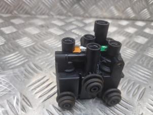 Gebruikte Luchtvering module Landrover Range Rover Sport (LW) 3.0 SDV6 Prijs € 75,00 Margeregeling aangeboden door de Nollen autorecycling