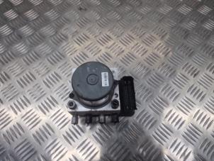 Gebruikte ABS Pomp Chevrolet Spark (M300) 1.0 16V Bifuel Prijs € 75,00 Margeregeling aangeboden door de Nollen autorecycling