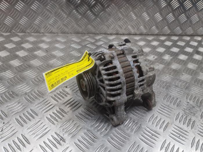Gebruikte Alternator Renault Twingo (C06) 1.2 Prijs € 50,00 Margeregeling aangeboden door autodemontage denollen