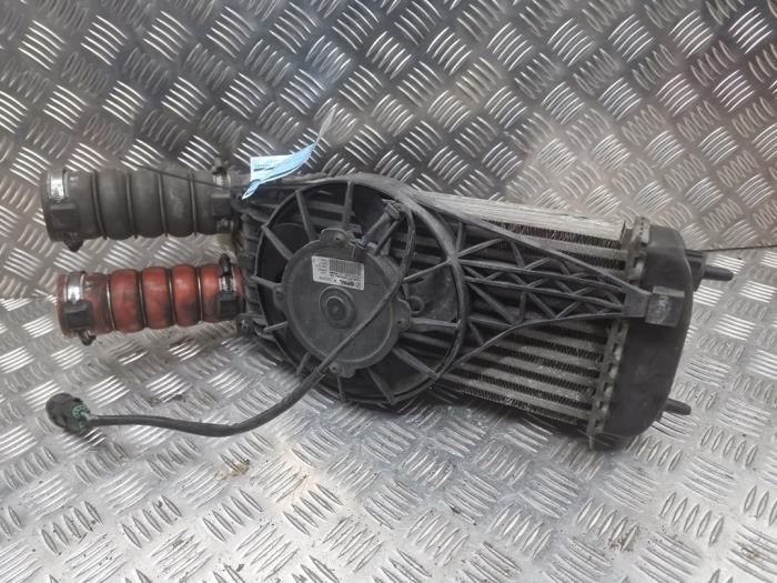 Gebruikte Intercooler Citroen DS3 (SA) 1.6 16V VTS THP 155 Prijs € 50,00 Margeregeling aangeboden door autodemontage denollen