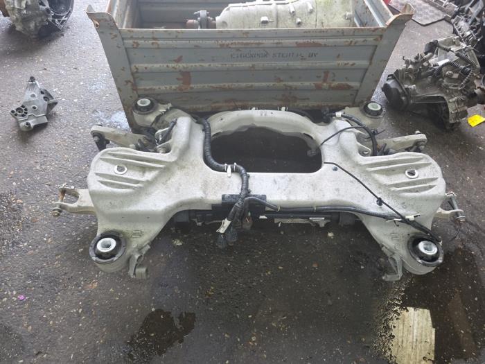 Subframe van een Land Rover Range Rover Sport (LW) 3.0 SDV6 2020