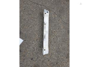 Gebruikte Bumperframe achter BMW Z4 Roadster (E89) sDrive 23i 2.5 24V Prijs € 100,00 Margeregeling aangeboden door de Nollen autorecycling