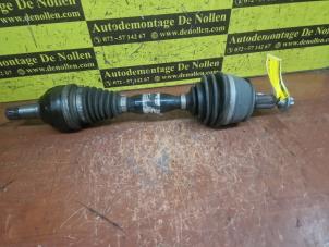 Gebruikte Cardanas links-voor (VWA) Mercedes GLA (156.9) 1.6 180 16V Prijs € 130,00 Margeregeling aangeboden door de Nollen autorecycling