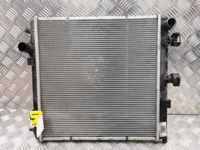Gebruikte Radiateur Citroen C4 Cactus (0B/0P) 1.2 PureTech 82 12V Prijs € 40,00 Margeregeling aangeboden door autodemontage denollen
