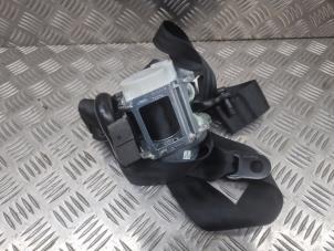 Gebruikte Veiligheidsgordel links-voor Ford Ka+ 1.2 Prijs € 150,00 Margeregeling aangeboden door de Nollen autorecycling